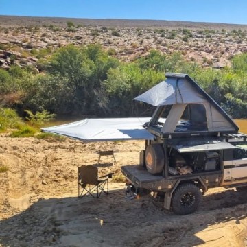 663de2e7a8e94ef46a2d10d320 sec awning 3