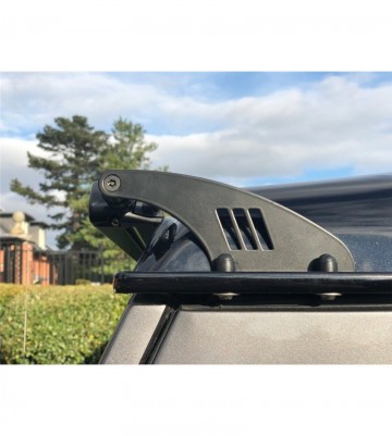 Defender lazer roofbar mount kit 2