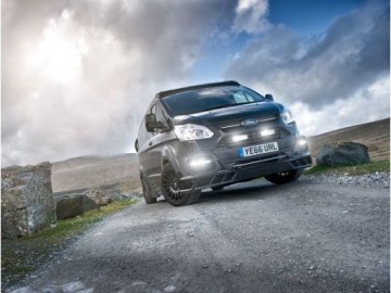 Fordtransitcustomgrille gk ftc 01kweb3 510x383