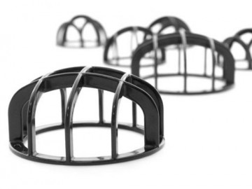 Front runner tail light protectors plastic coated land rover defender 2007 lpld006 3 510x383