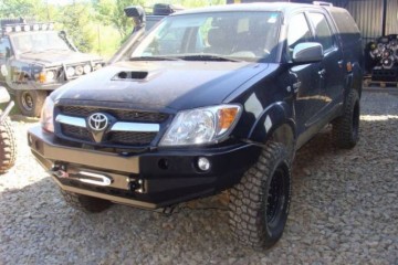 High profile hilux 05 11 2