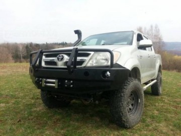 High profile hilux 05 11 bullbar2