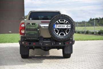 Hilux2020 sr5uchwytkanistra25 768x513