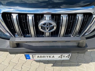 Kdj15013 17bullbarv2zderzaknm4