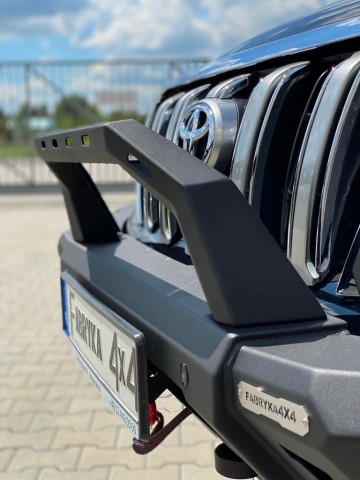 Kdj15013 17bullbarv2zderzaknm9