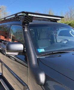 Mitsubishi pajero iv bagaznik fabryka 4x4 1 247x300