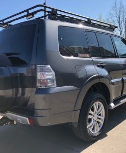 Mitsubishi pajero iv bagaznik fabryka 4x4 7 247x300