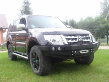 Mitsubishi pajero iv zderzak przod fabryka 4x4 5 510x383