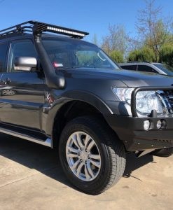Mitsubishi pajero iv zderzak przod z bullbarem fabryka 4x4 7 247x300
