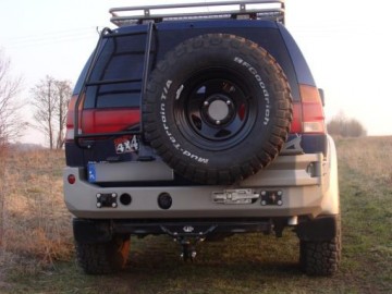 Mitsubishi pajero sport zderzak tyl fabryka 4x4 3 510x383