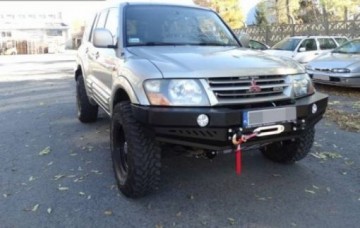 Mitsubishipajeroiiizderzakprzo