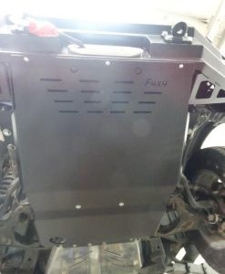 Nissannavarad4010 14oslona silnikafabryka4x4 4 247x300