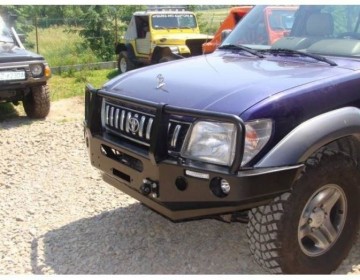 Polpltoyota land cruiser 90 95 zderzak przedni 27744