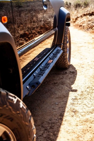 Suzukijimny5door20242