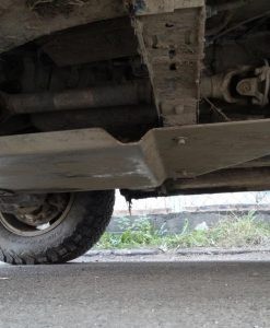 Toyota hilux 05 08 oslona skrzyni fabryka 4x4 9 247x300 0