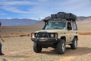 Toyota hzj 71 zderzak przod z bullbarem fabryka 4x4 19 510x340