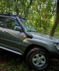 Toyota j 100 bagaznik fabryka 4x4 11 247x300 0