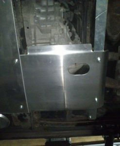 Toyota j 100 oslona reduktorafabryka 4x4 1 247x300