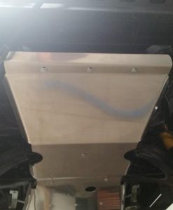 Toyota j 100 oslona silnika fabryka 4x4 10 247x300 0