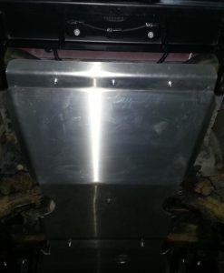 Toyota j 100 oslona silnika fabryka 4x4 6 247x300