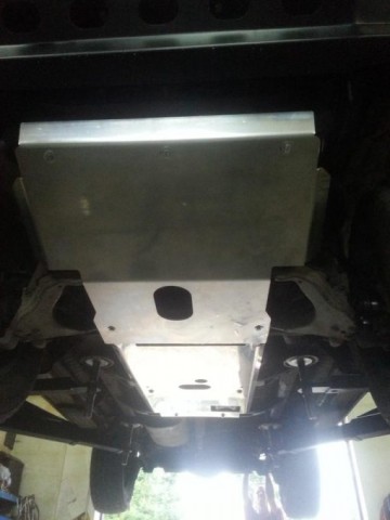 Toyota j 95 oslona silnika fabryka 4x4 1 510x680 1